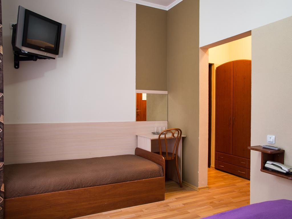 Gala Hotel 카미야네치포딜시키 객실 사진